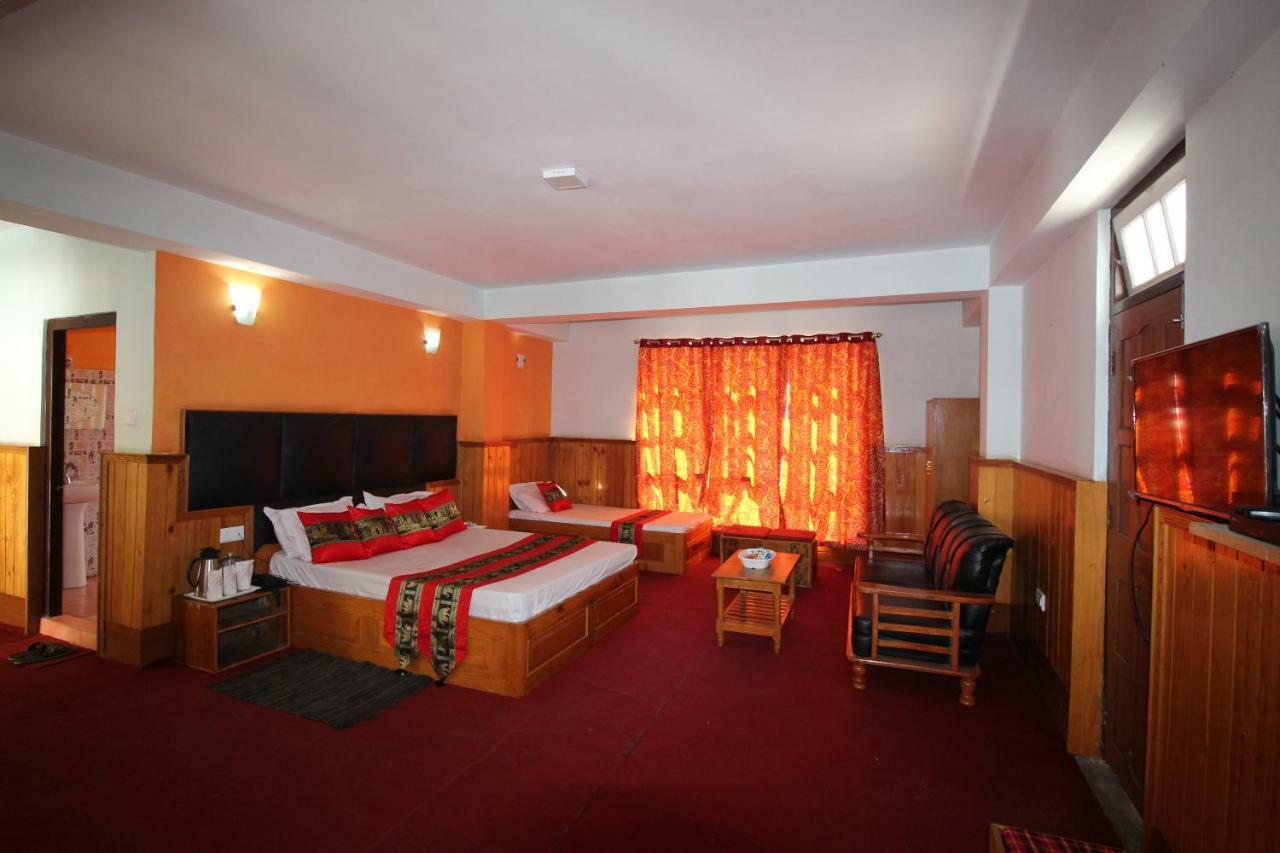 Delight Royal Lachung Exterior photo