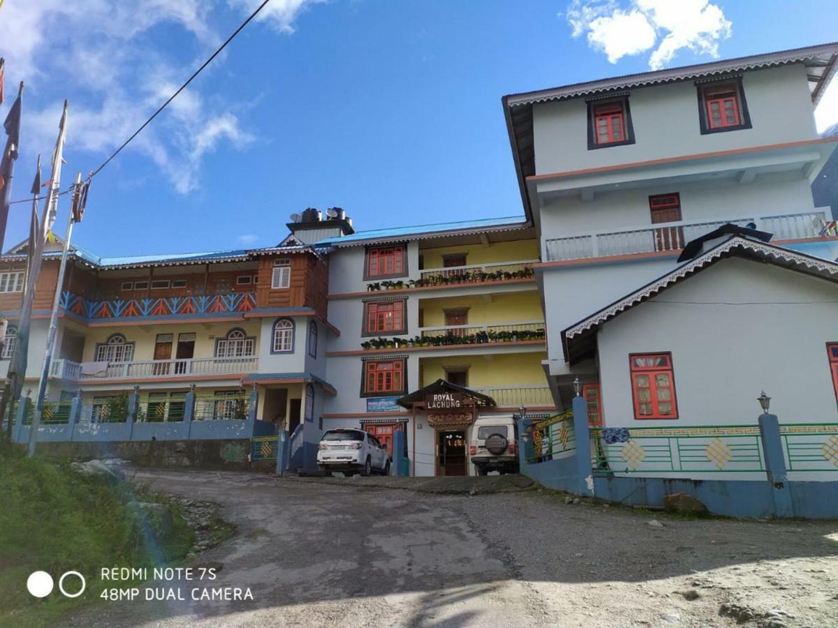 Delight Royal Lachung Hotel Exterior photo